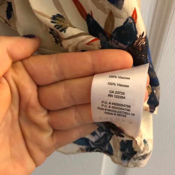 Aritzia Talula cream, orange and blue floral kimono - Picture 4 of 5